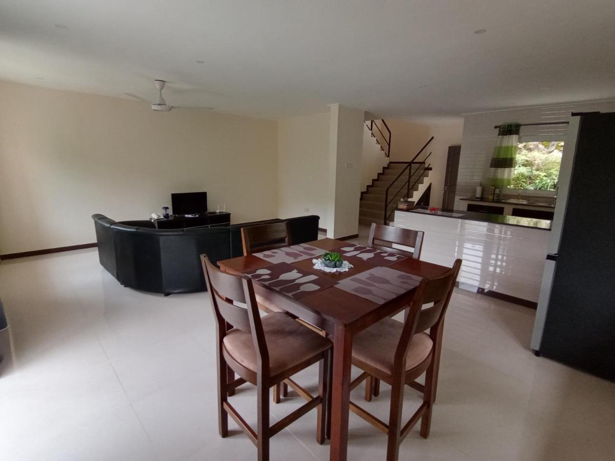 Jaidss Holiday Apartments 1 أنس أو برينس المظهر الخارجي الصورة